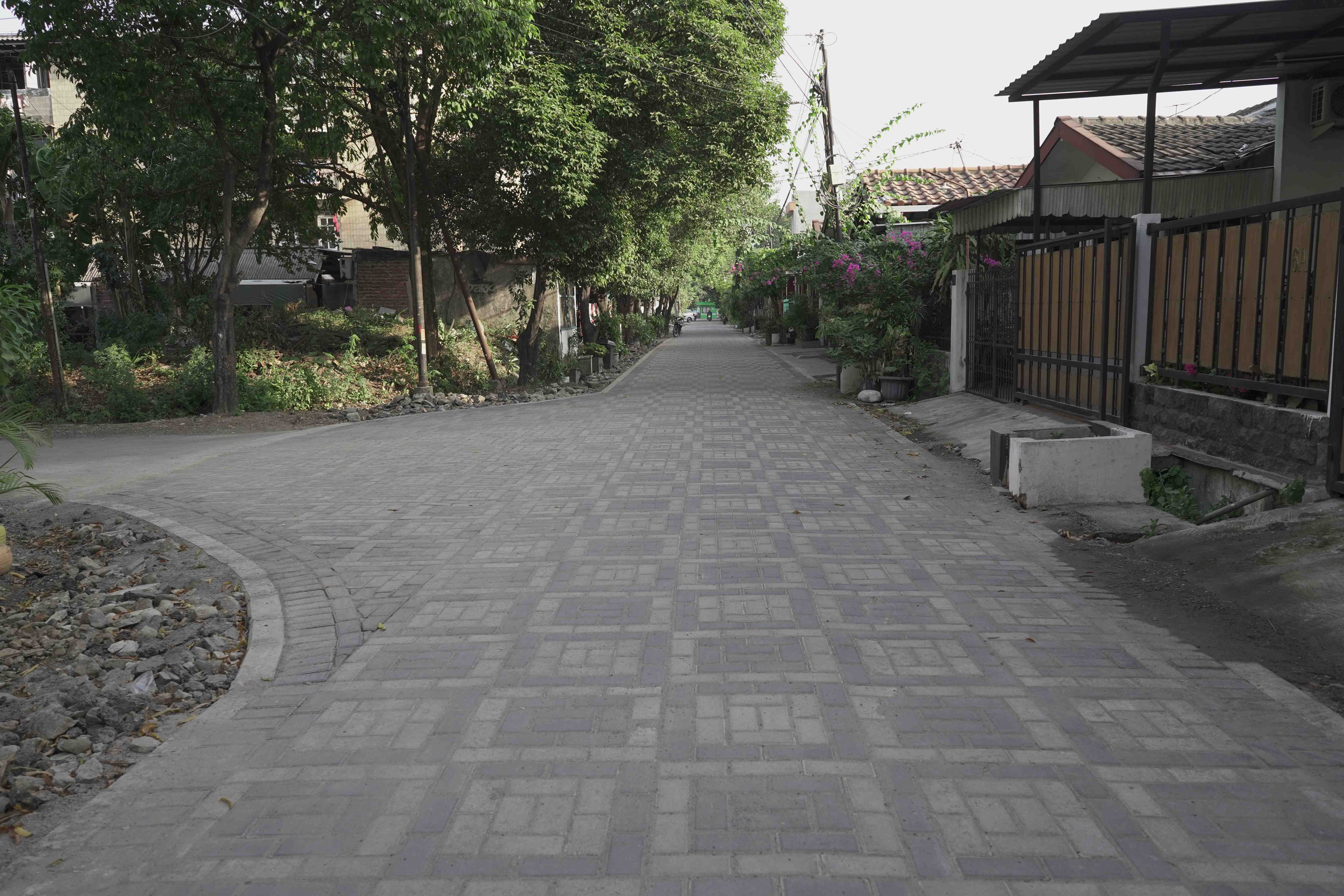 Paving Waru